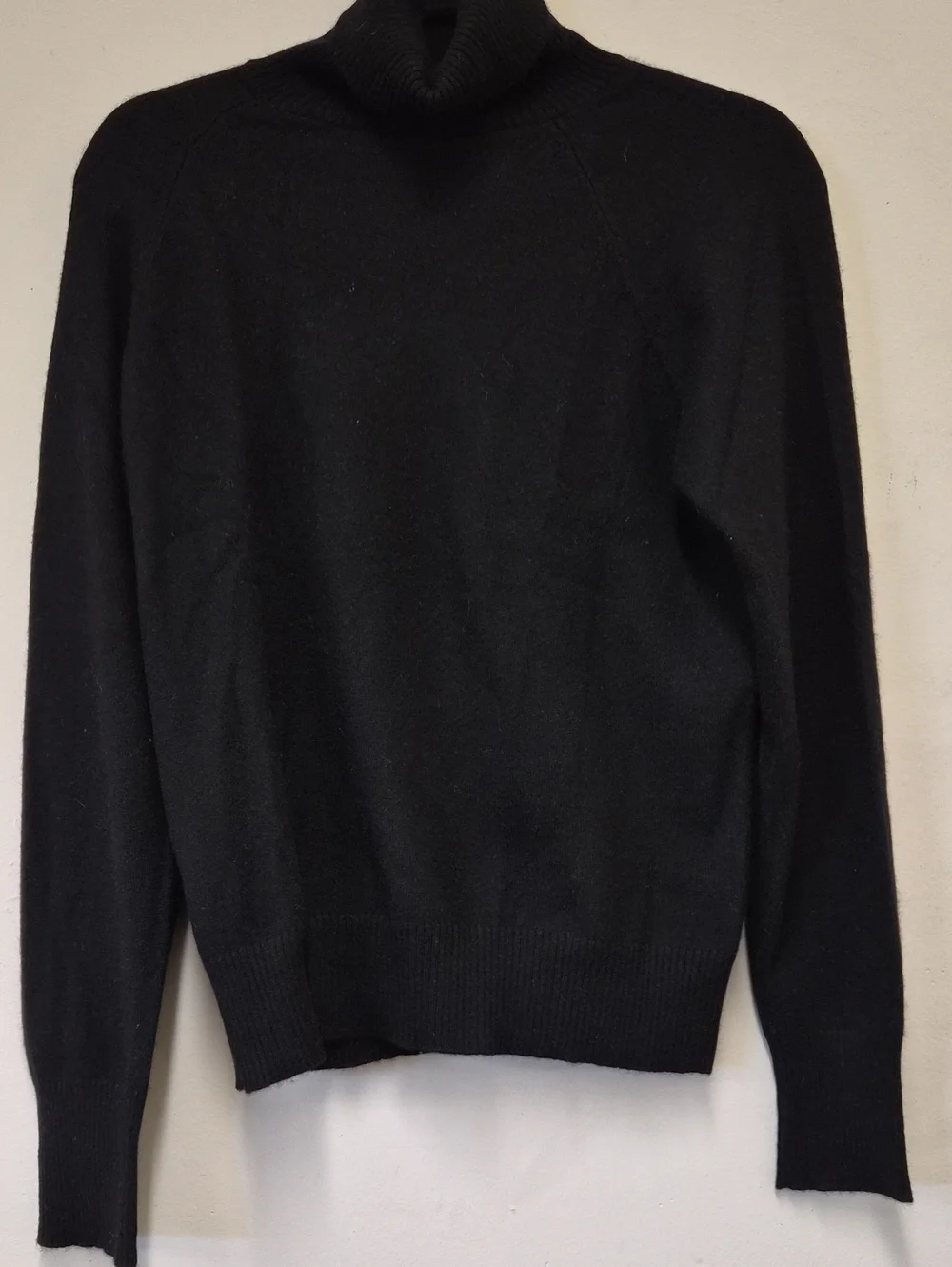 Ann Taylor Black Turtleneck Sweater - Ribbed Trim Size L